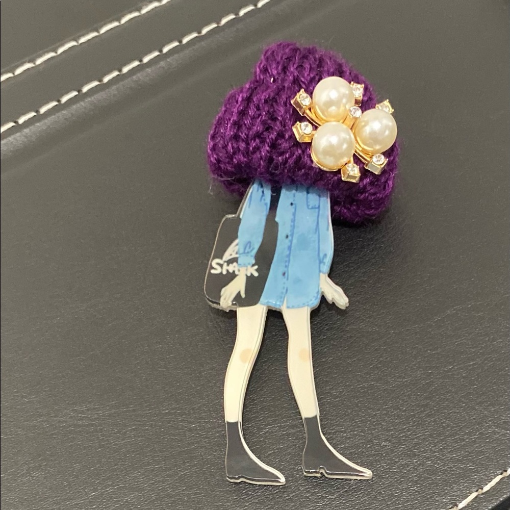 3/$35 | Fun Stylish Cool Lady w/ Pearl Knit Hat Brooch Pin Accessory Badge
